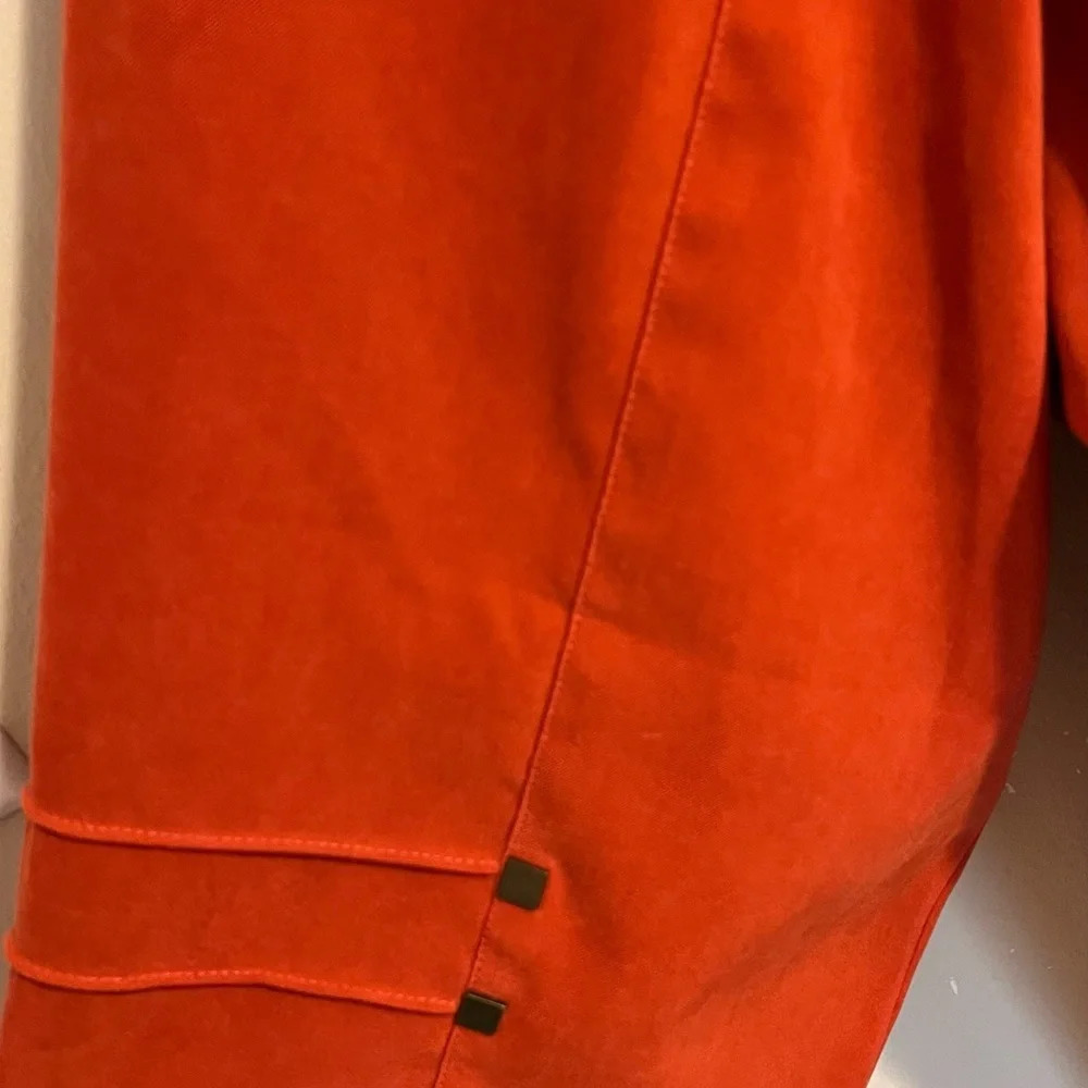 Pennington’s Orange Button Up - Picture 4 of 5